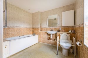 Photo 17- click for photo gallery